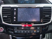 Đánh giá Honda Accord 2017: Màn hình cảm ứng.