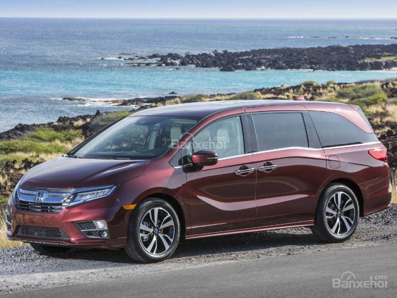 Top 10 mẫu minivan được giá nhất khi bán lại a2