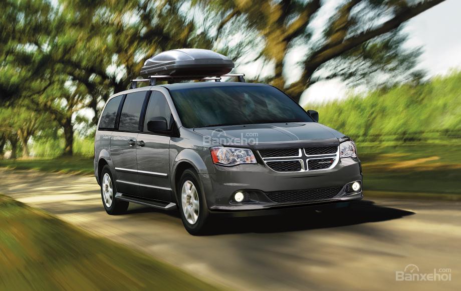 Top 10 mẫu minivan được giá nhất khi bán lại a4