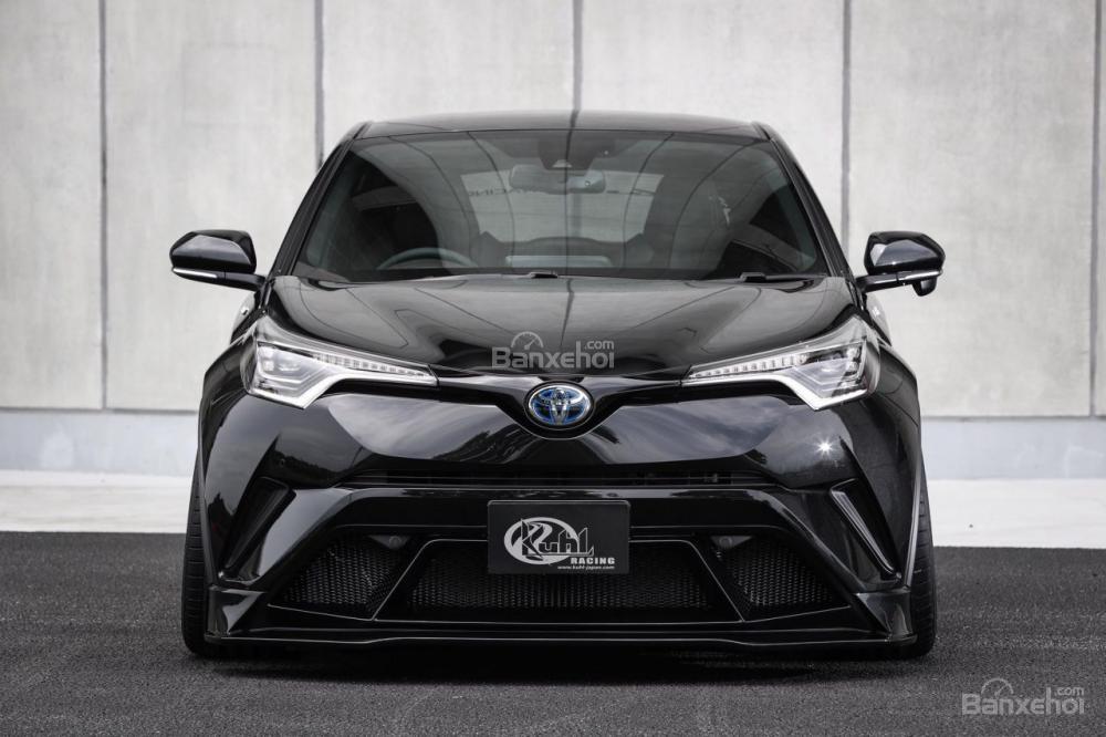 Toyota C-HR đẹp huyền bí qua bản độ bodykit từ Kuhl Racing.