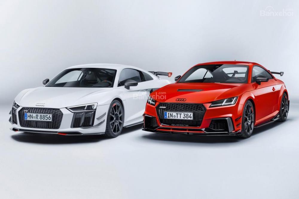 Audi R8 và TT RS lần đầu tiên có thêm trang bị hiệu suất từ Audi Sport .