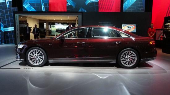 Hình ảnh mẫu Audi A8 2018 4.