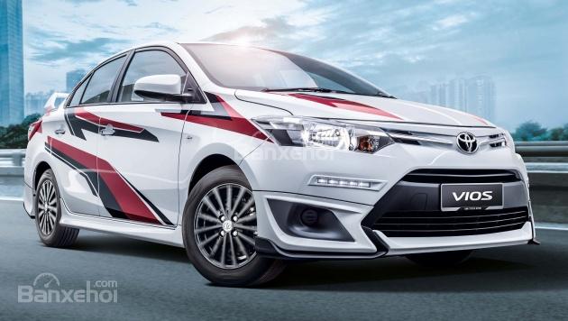 Xe đua Toyota Vios Sports Edition lên kệ với giá 451 triệu đồng.