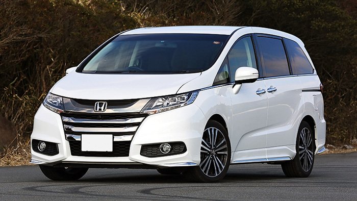 Honda Odyssey có mức giảm 200 triệu đồng.