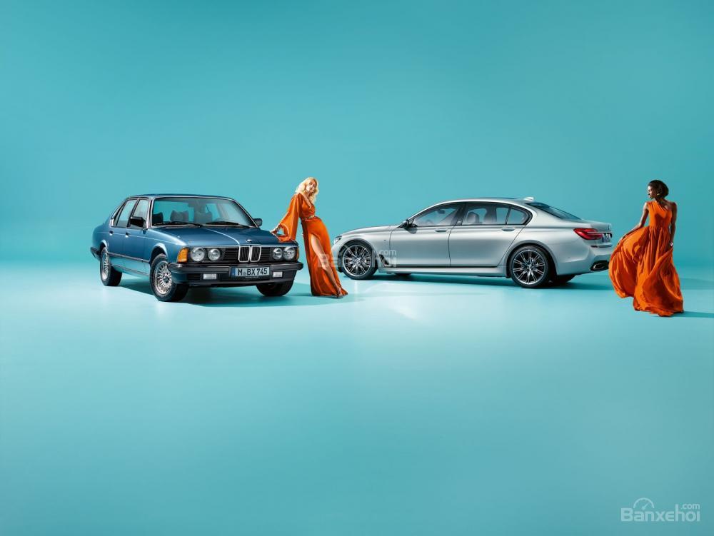 Vén màn BMW 7-Series Edition 40 Jahre phiên bản kỷ niệm.