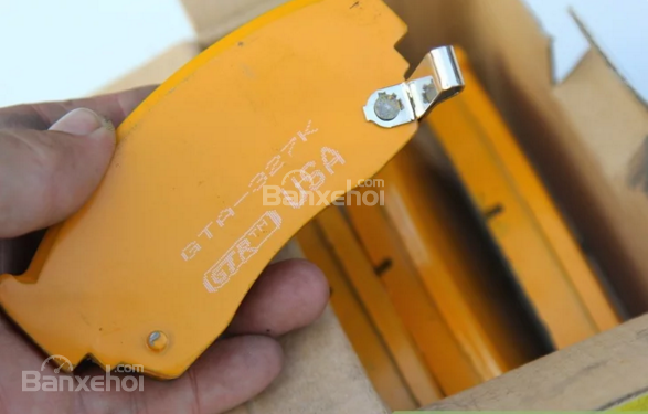 Hướng dẫn chọn má phanh phù hợp cho xe ô tô  a7