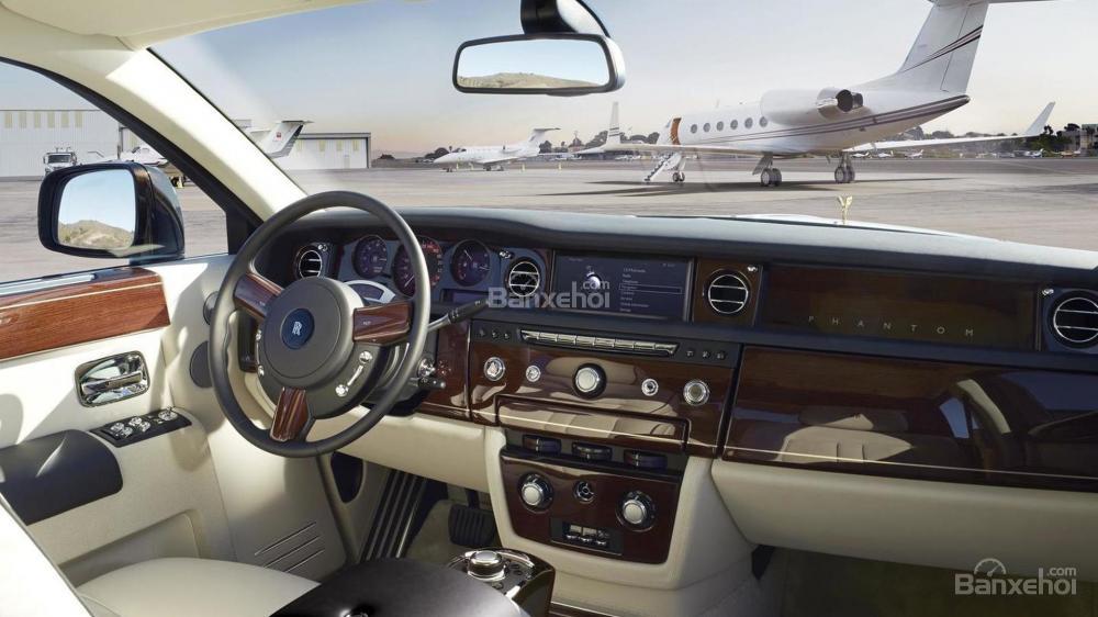 So sánh Rolls-Royce Phantom 2018 thế hệ mới và cũ về thiết kế nội thất 2 So sánh Rolls-Royce Phantom 2018 thế hệ mới và cũ về thiết kế nội thất 2a