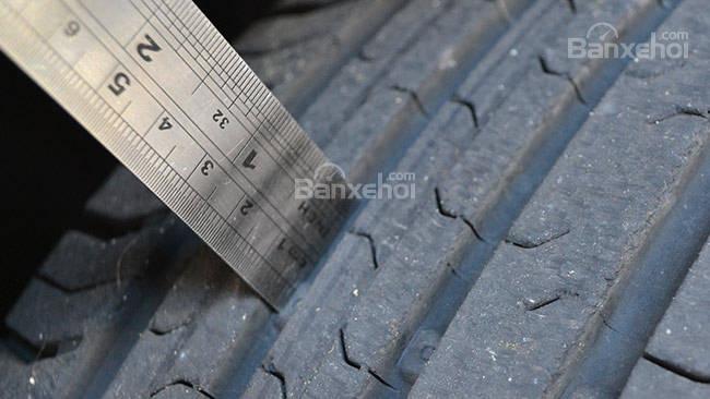Đâu là thời điểm cần thay mới lốp xe ô tô? a3
