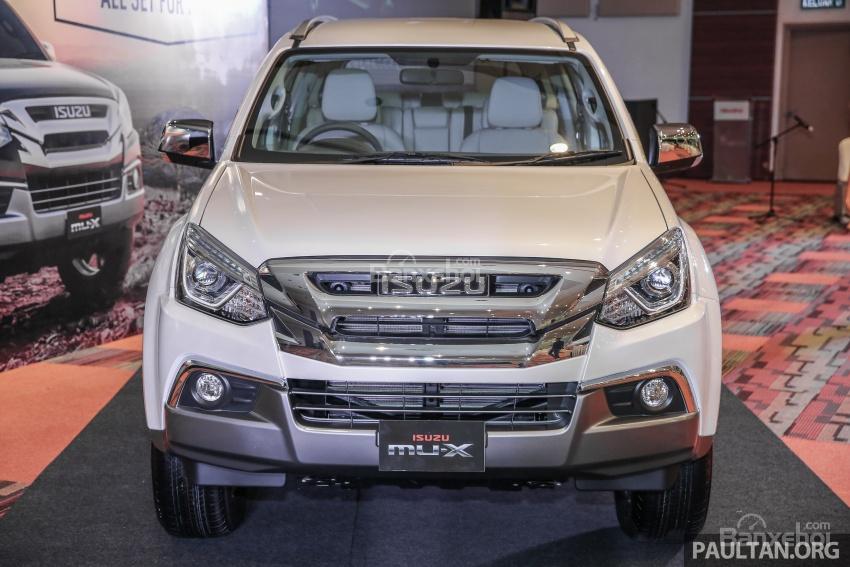 Isuzu MU-X facelift 2017 nhập tịch Malaysia với giá từ 940 triệu đồng a2