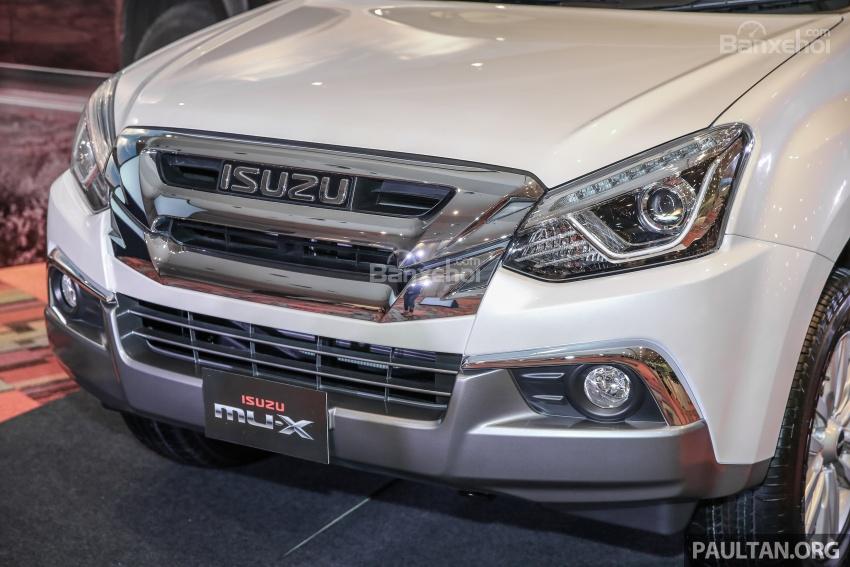 Isuzu MU-X facelift 2017 nhập tịch Malaysia với giá từ 940 triệu đồng a5