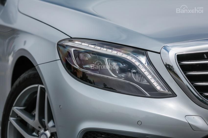 Mercedes-Benz S400h AMG Line chốt giá 3,18 tỷ đồng tại Malaysia a6