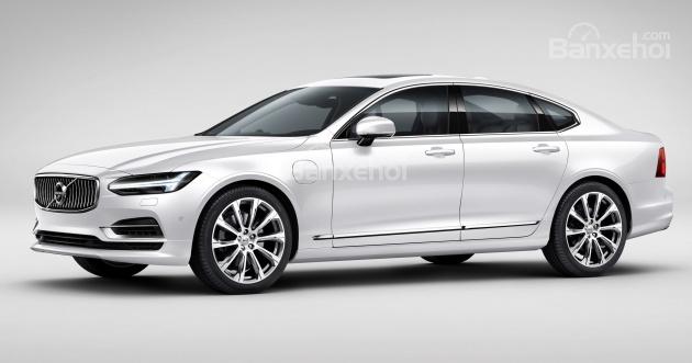 Volvo S90 T8 Twin Engine bán ra ở Thái giá hơn 2,3 tỷ đồng.