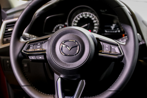 Đánh giá xe Mazda 3 2017: Xe có thiết kế giống Mazda CX-9 a13