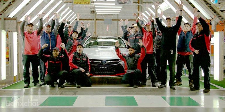 Toyota Camry Commemorative Edition 2018 bản giới hạn ra mắt tại Australia.