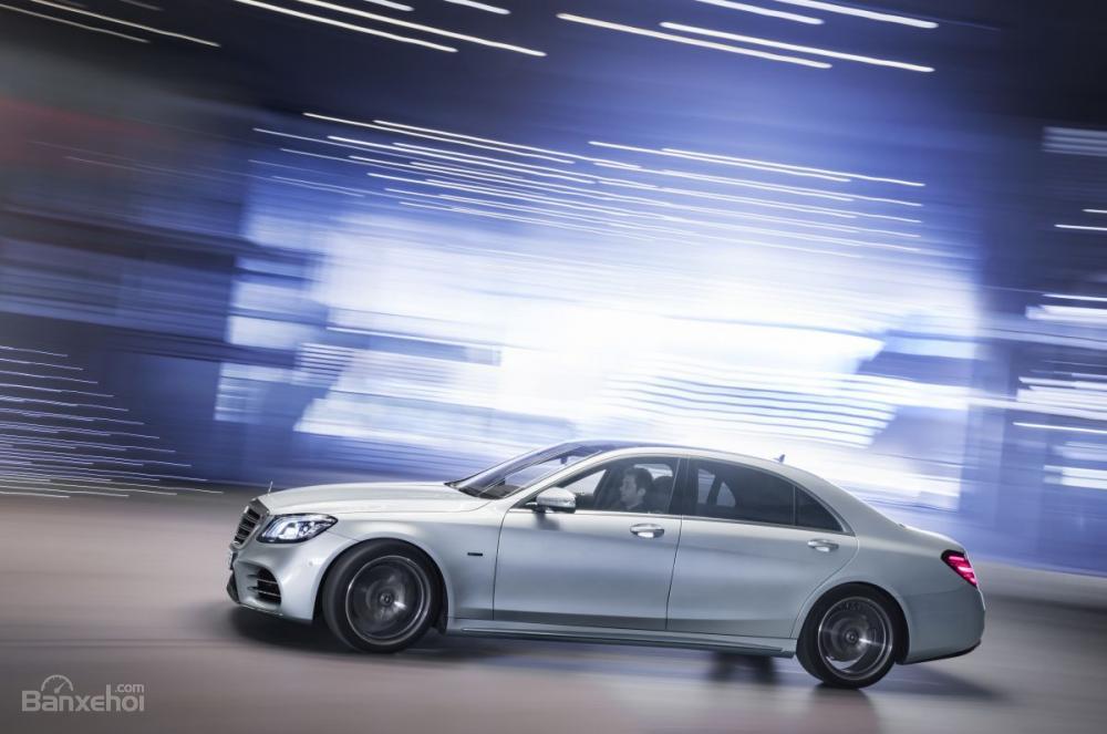 Mercedes-Benz S 560e Plug-In Hybrid - Thành viên mới toanh của S-Class a2