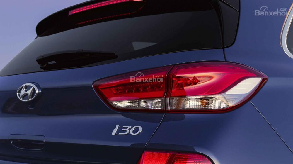 Đèn hậu xe Hyundai i30 2017