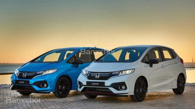 Đánh giá xe Honda Jazz/Fit 2018: Mẫu xe bình dân hứa hẹn sẽ "làm nên chuyện" Đánh giá xe Honda Jazz/Fit 2018: Mẫu xe bình dân hứa hẹn sẽ "làm nên chuyện".