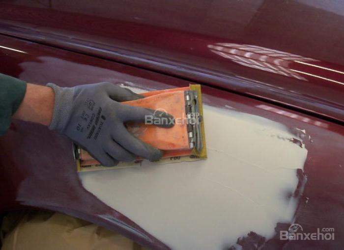 Sử dụng chất trám thân xe chất lượng cao sẽ giúp việc sơn xe đạt hiệu quả cao nhất
