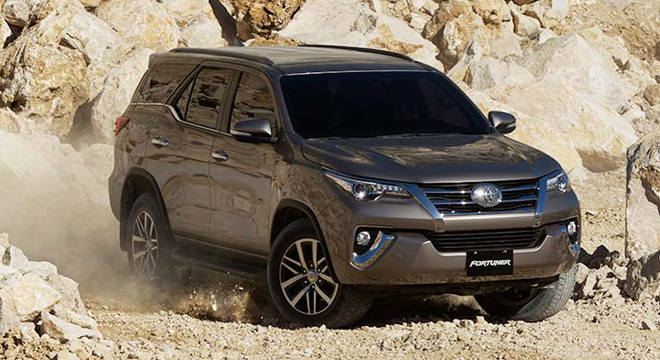 Phiên bản máy dầu Toyota Fortuner số tự động đã được giới thiệu tại một số nước trong khu vực Đông Nam Á.