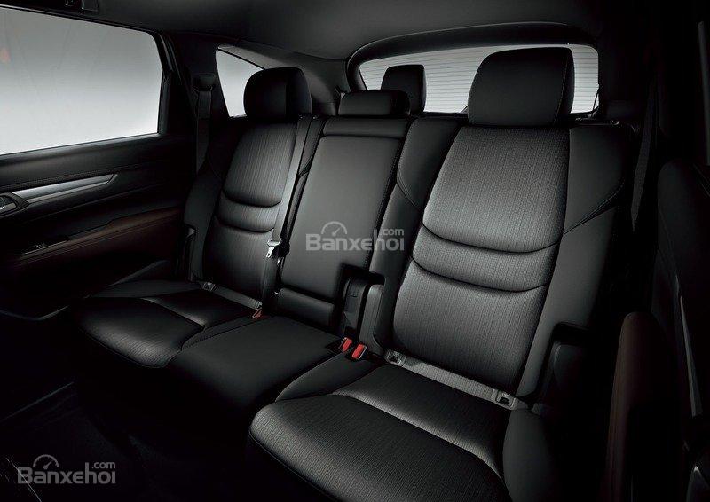 Đánh giá Mazda CX-8 2018 : Ghế băng ở hàng thứ hai