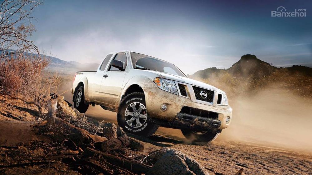 Nissan Navara 2018 công bố giá, bổ sung trang bị tiêu chuẩn cho khách Mỹ.