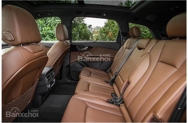 So sánh Audi Q5 và Audi Q7 2018 về hệ thống ghế ngồi.