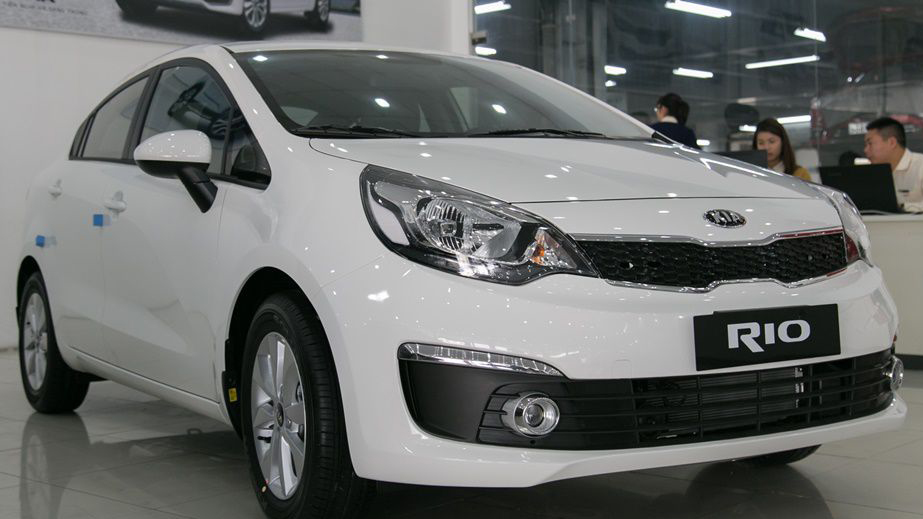 So sánh xe Honda City và Kia Rio về ngoại thất: Kia Rio đúng chuẩn phong Cách hiện đại, thanh lịch của Hàn Quốc.