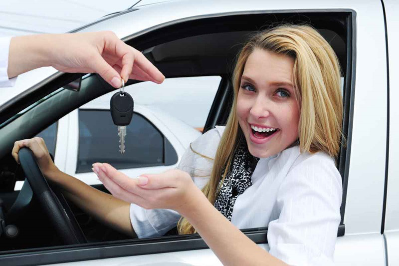 Khách hàng nên biết những thông tin gì trước khi mua ô tô? a1
