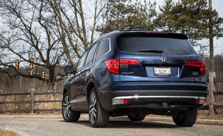 Đuôi xe Honda Pilot 2018