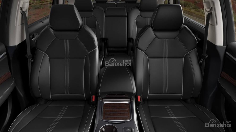 Đánh giá xe Acura MDX 2018: Không gian để chân và trần xe rộng, thoáng a5