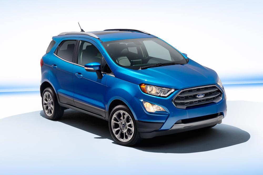 Hình ảnh Ford EcoSport 2018 màu xanh chụp từ phía trước