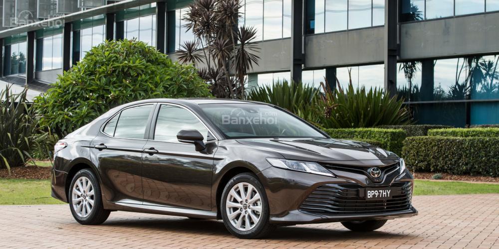 Toyota Camry 2018 thế hệ mới ra mắt Úc, giá từ 473 triệu đồng a3