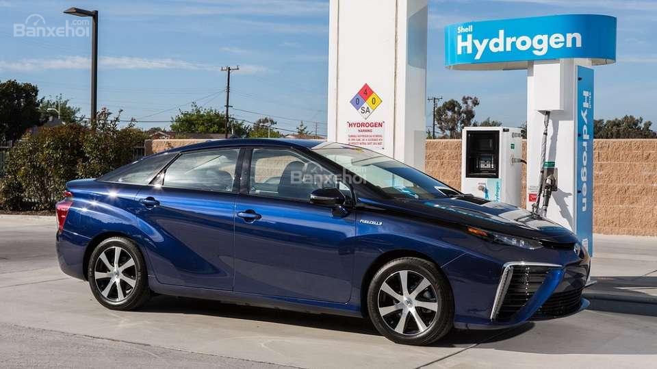 Toyota xây dựng nhà máy hydro quy mô megawatt đầu tiên trên thế giới.