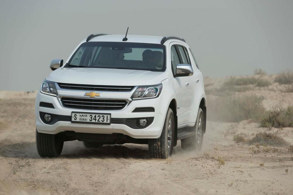 Salon ô tô Mạnh Cường bán xe Chevrolet Colorado LTZ 25L 4x4 MT 2018 giá  510 Triệu