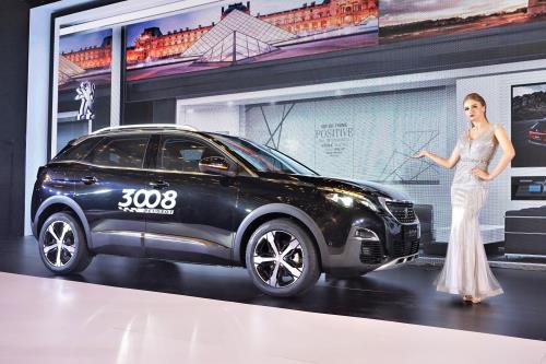 Peugeot 3008 và 5008 chính thức trình làng tại Việt Nam với giá từ 1,199 tỷ đồng a1