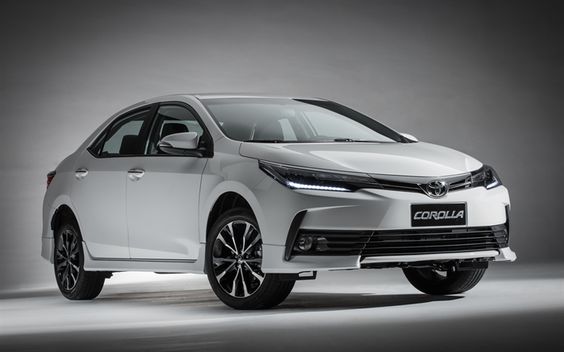 Đánh giá xe Toyota Corolla Altis 2018_1