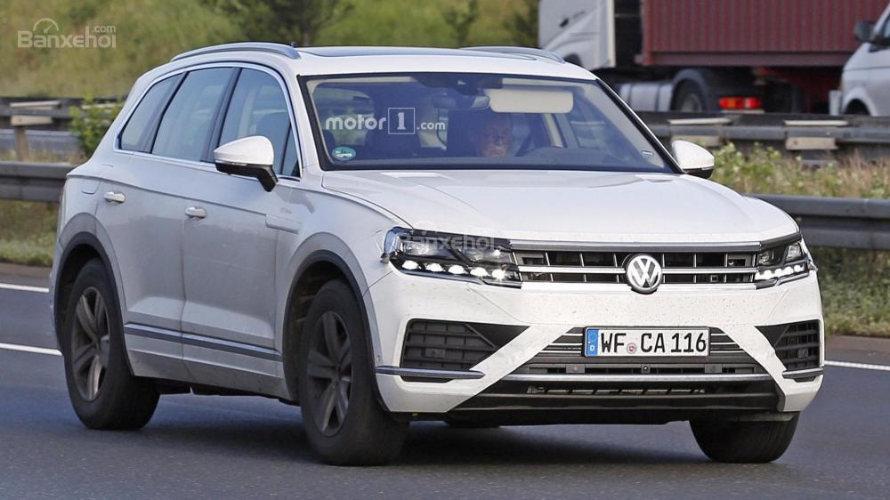 Volkswagen Touareg thế hệ mới 2018 trên đường chạy thử 1