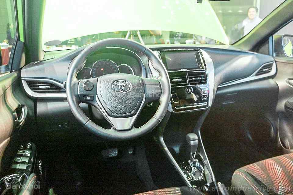 Toyota Yaris facelift 2018 cập bến Philippines với giá 374 triệu đồng 2