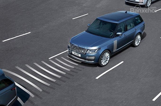 Đánh giá xe Land Rover Range Rover 2018 về trang bị an toàn a3