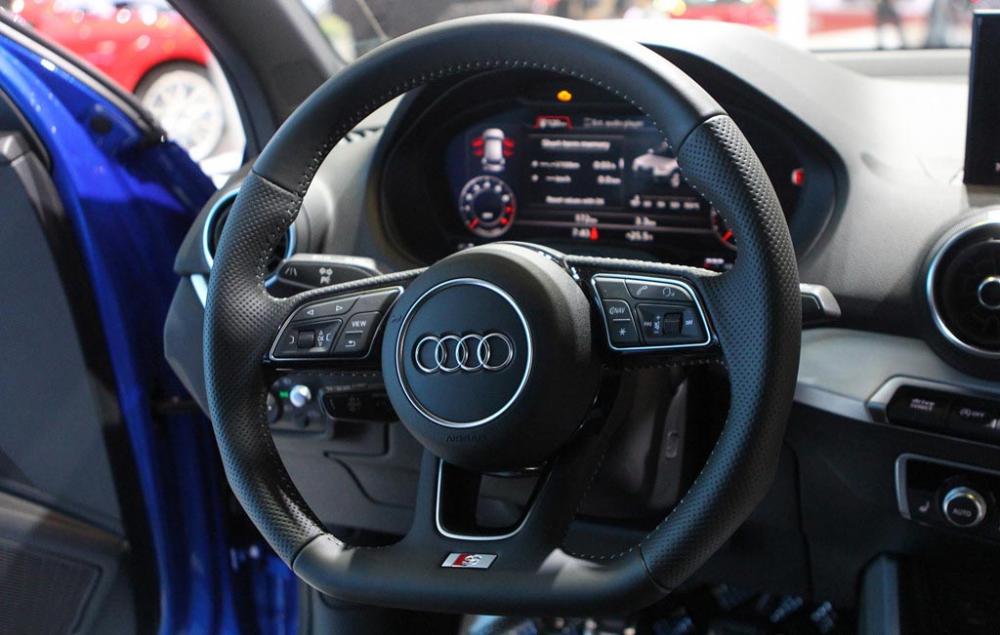 Ảnh chụp vô-lăng xe Audi Q2 2018