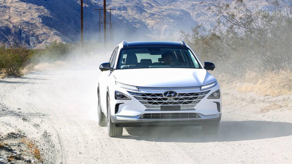 Hyundai Nexo FCV - Crossover chạy pin nhiên liệu sẽ chính thức ra mắt triển lãm CES/