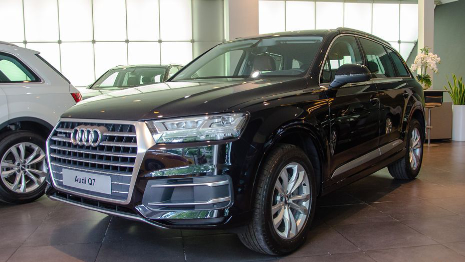 So sánh Infiniti QX60 2018 và Audi Q7 2018: Xe gia đình và xe cá nhân So sánh Infiniti QX60 2018 và Audi Q7 2018: Xe gia đình và xe cá nhân.