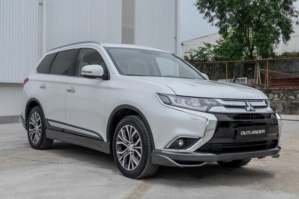 Mitsubishi Outlander giảm gần 52 triệu đồng tại Việt Nam trong tháng 12/2018 a1