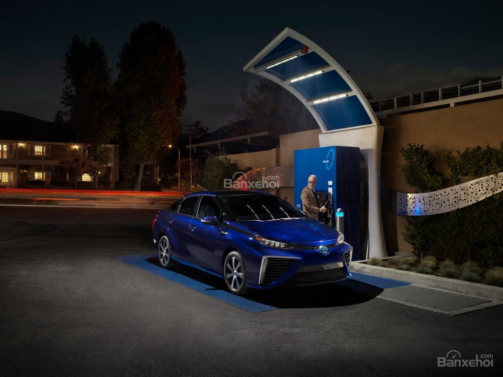 Toyota quyết theo đuổi công nghệ pin nhiên liệu hydro 1