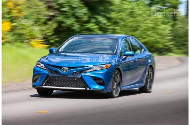 10 điều cần biết về bản cao cấp Toyota Camry XSE 2018 nhập Mỹ.