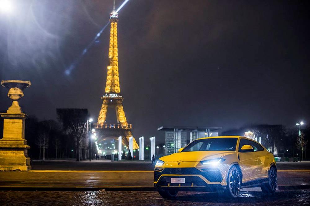 Choáng ngợp với vẻ đẹp của siêu Lamborghini Urus ở Paris 1