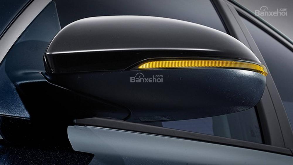 Đánh giá xe Kia Optima/ K5 2019: Gương chiếu hậu tích hợp đèn xi nhan.