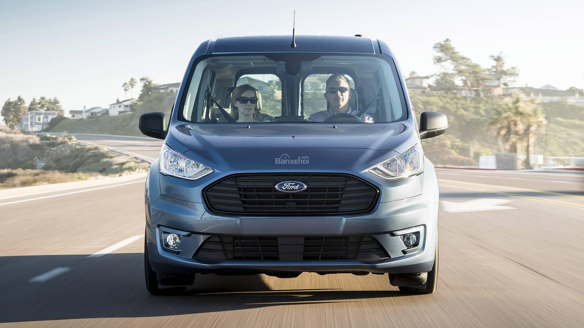 Ford Transit Connect Wagon 2019 ra mắt với nhiều công nghệ mới 1a