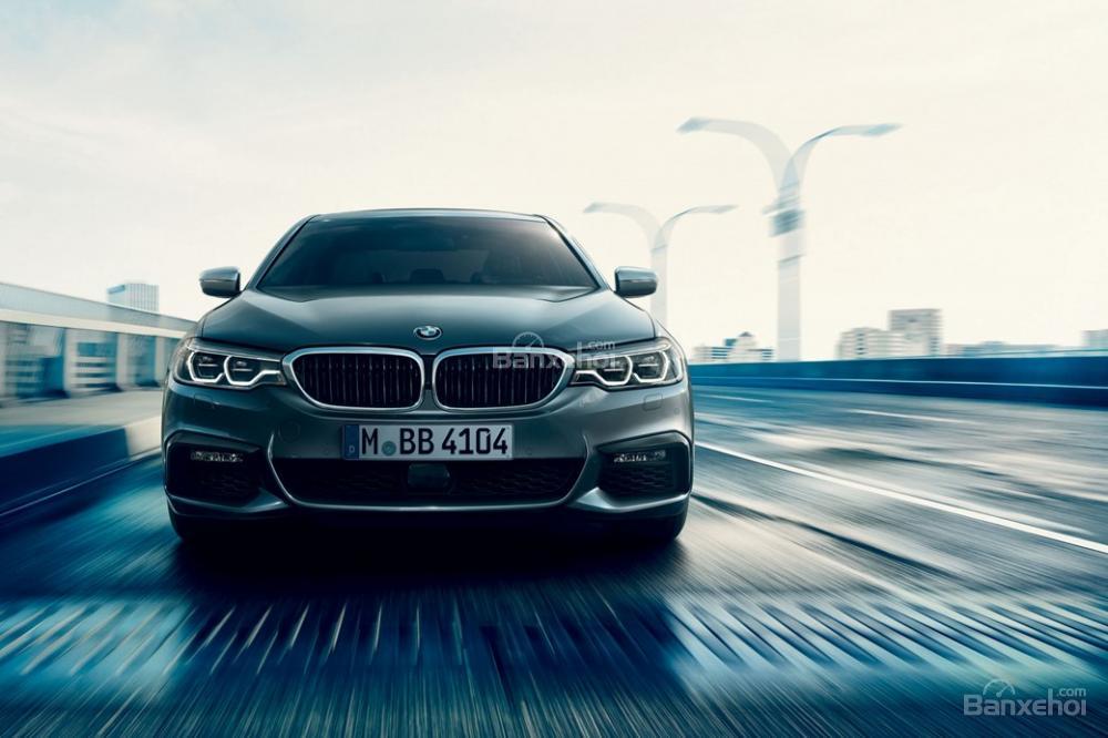 Đầu xe BMW 5-Series 2018