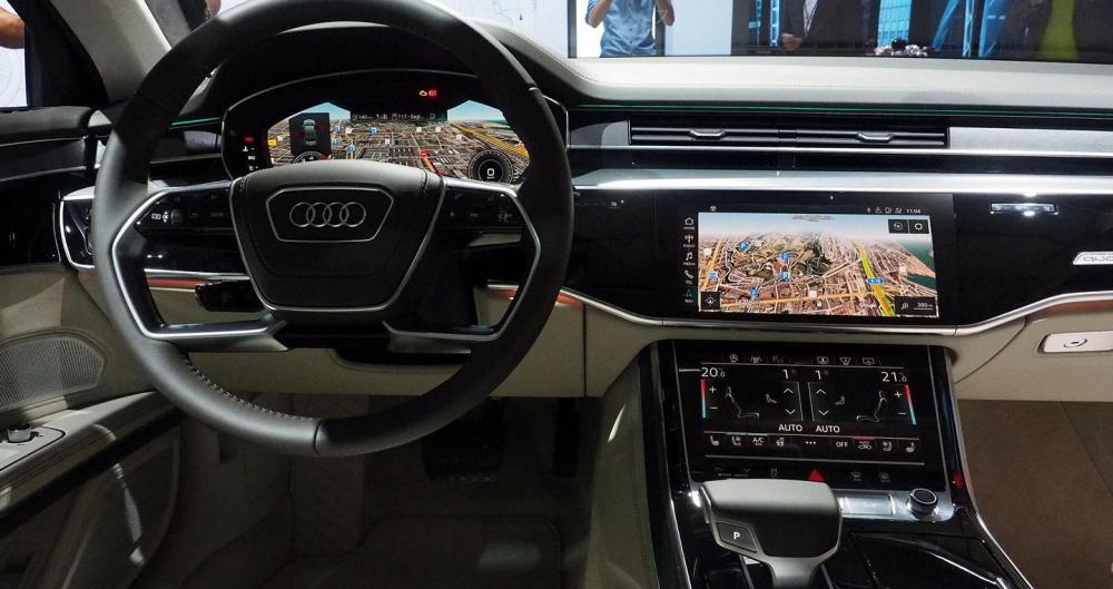 Ảnh chụp vô-lăng xe Audi A8 2018